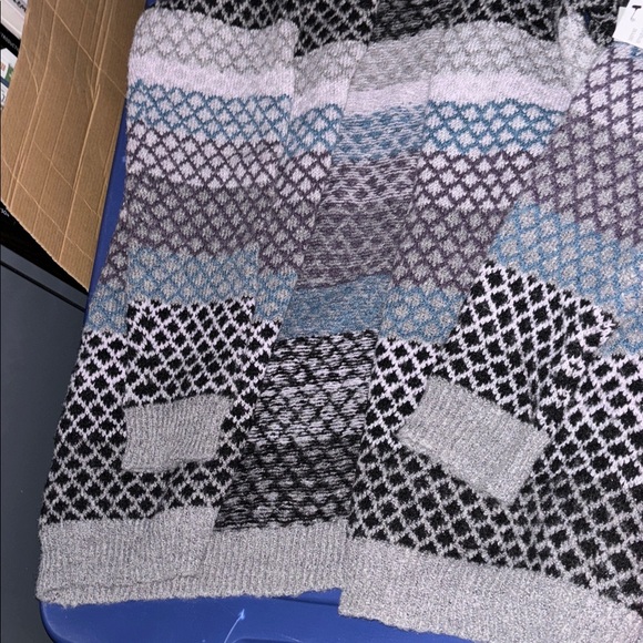 Absolutely Famous Multicolor Patterned Cardigan - Picture 5 of 8